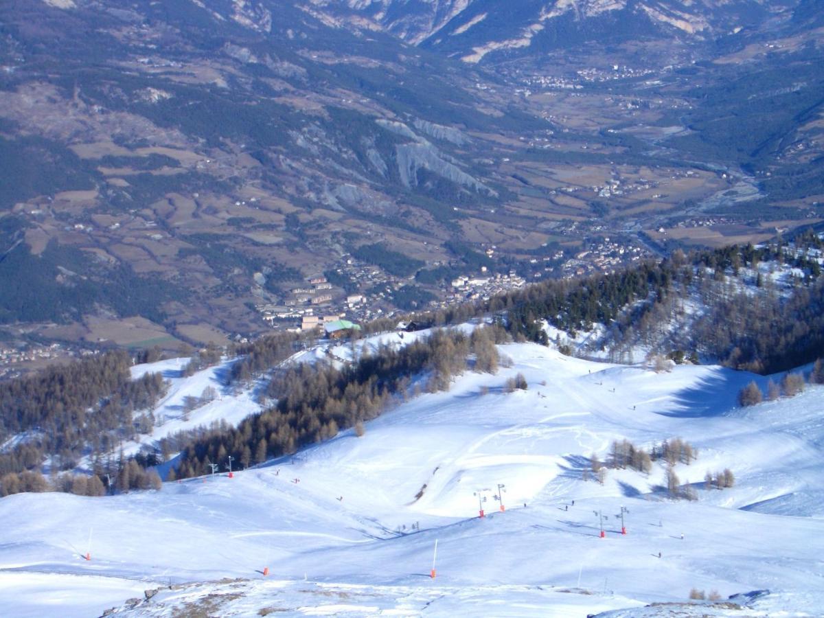 Maison Chaleureuse Pres Des Pistes De Barcelonnette - Cheminee Exteriér fotografie